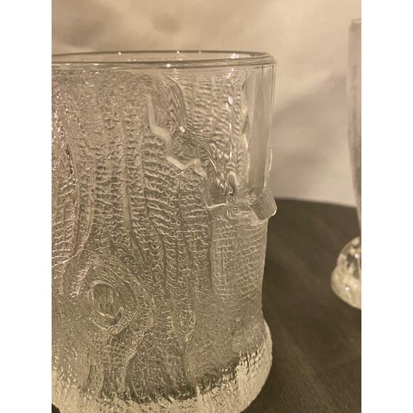 Set of 2 clear glass Flintstones "Roc McDonald" Mugs 1993 McD,Inc. 2 designs EUC - Picture 7 of 16